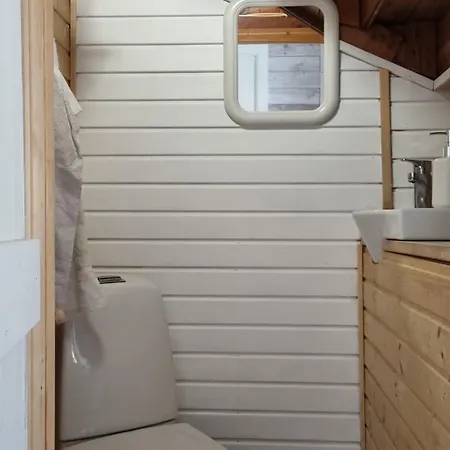 And By The Sea Lägenhet *