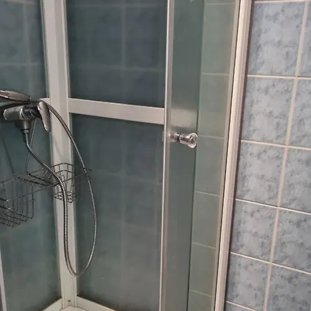 Lägenhet And By The Sea