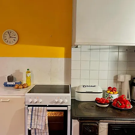 Lägenhet And By The Sea *