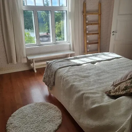 Lägenhet And By The Sea *