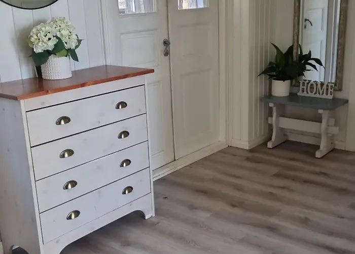 And By The Sea דירה Sunnanberg