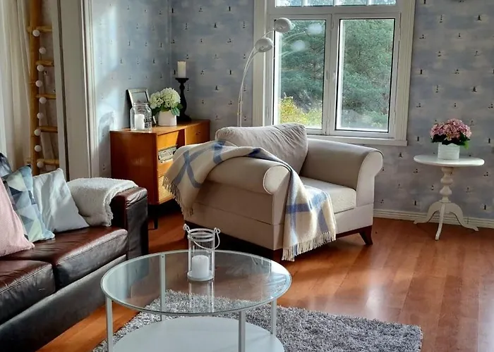 And By The Sea Apartamento Sunnanberg